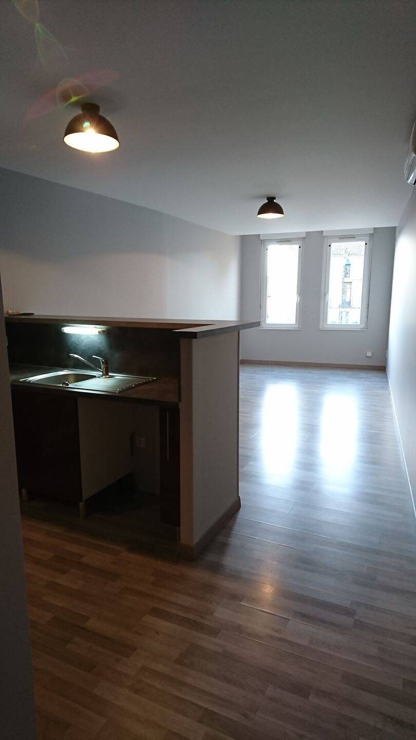 Appartement 3 pièces 91 m² · à Moissac · 91 m² · 718 €/mois