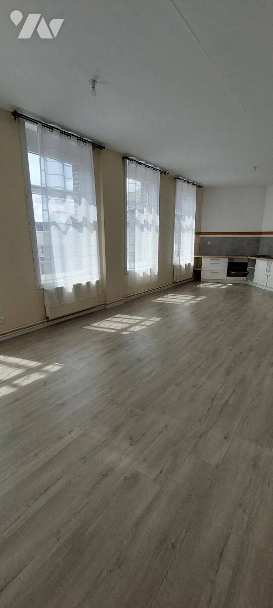 Appartement 6 pièces 126 m² · à Caudry · 126 m² · 650 €/mois