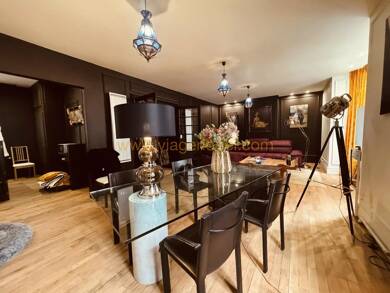 Appartement en viager libre Bouquet 170 000 € 5 pièces 4 chambres 166,2 m² 1er étage Péronne 80200