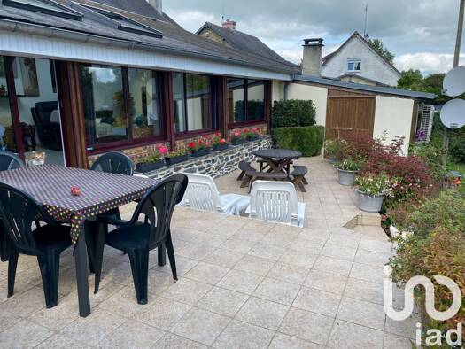 Maison à vendre 239 000 € 5 pièces 4 chambres 178 m² 789 m² de terrain Cerisy-la-Forêt 50680