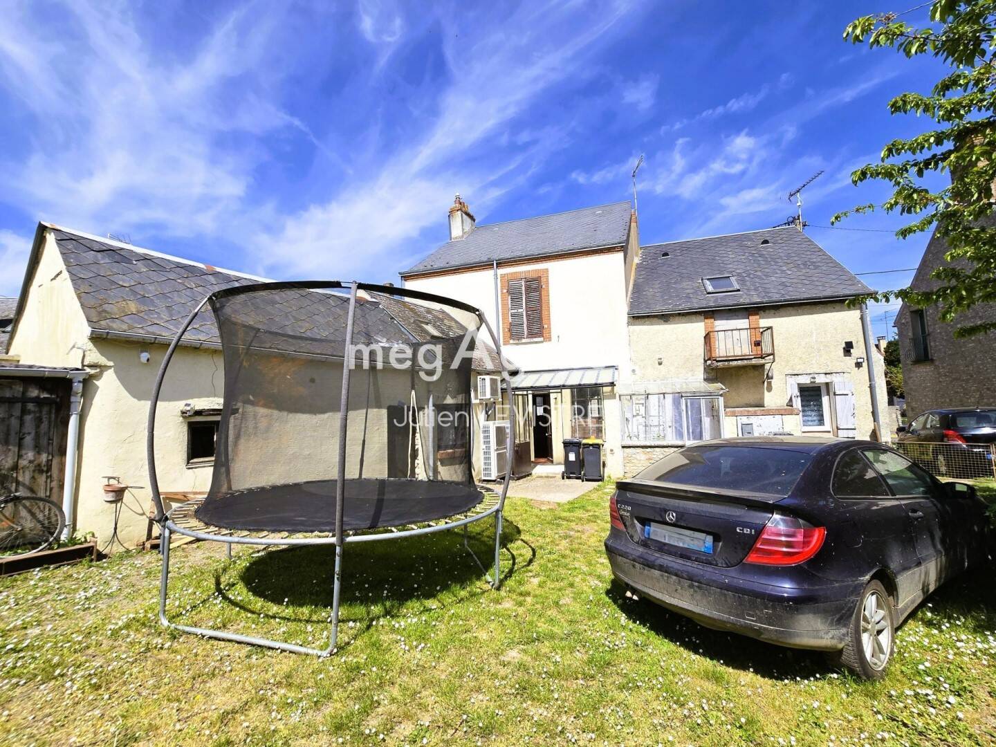 Maison 6 pièces 131 m² · à Toury · 131 m² · 129 000 €