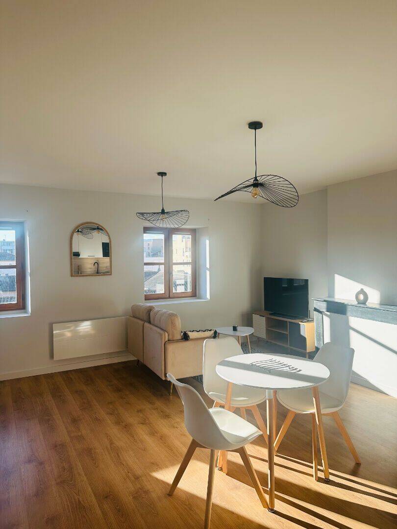 Appartement 2 pièces 46 m² · à Villefranche-sur-Saône · 46,1 m² · 735 €