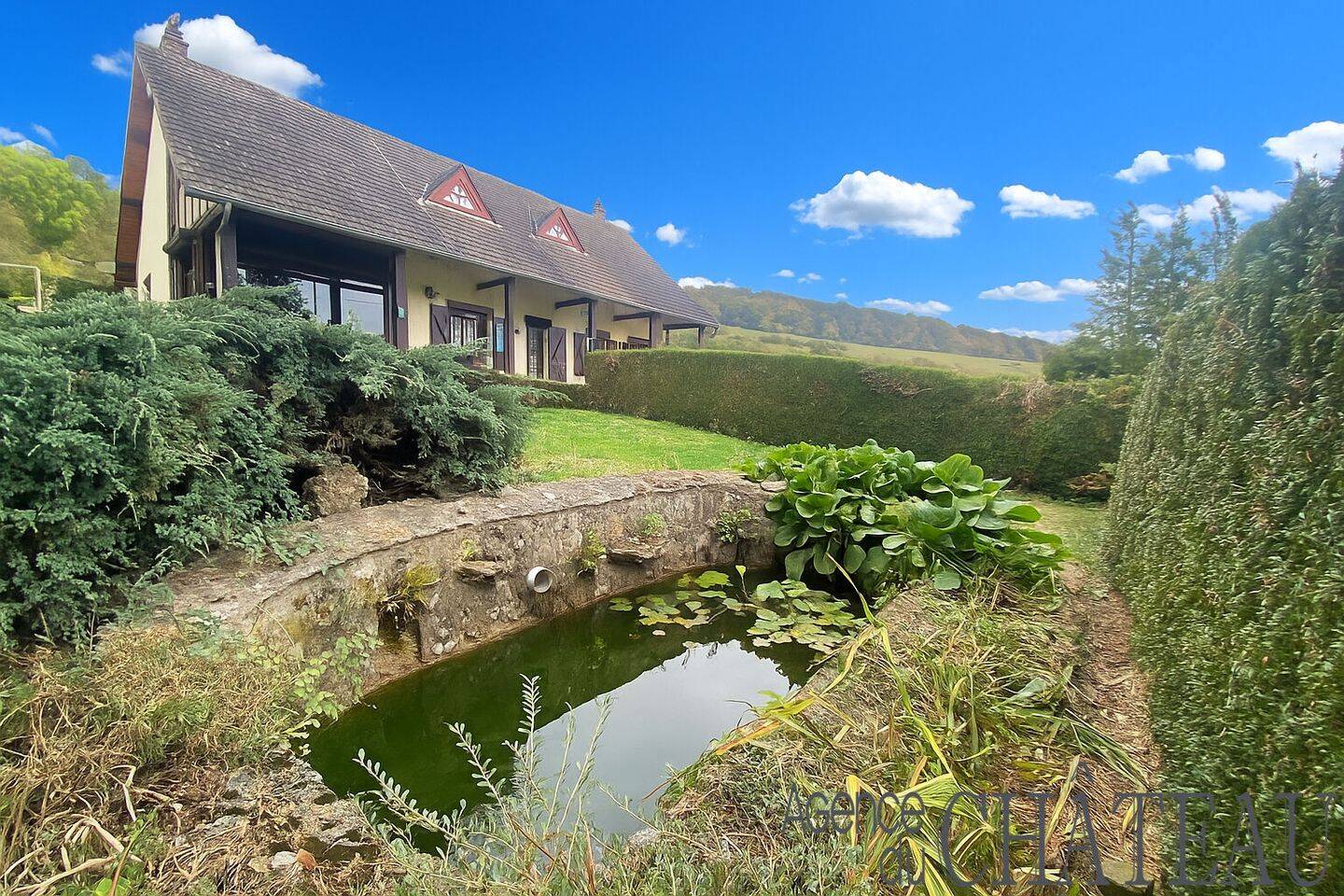 Maison 6 pièces 122 m² · à Les Thilliers-en-Vexin · 122 m² · 273 000 €