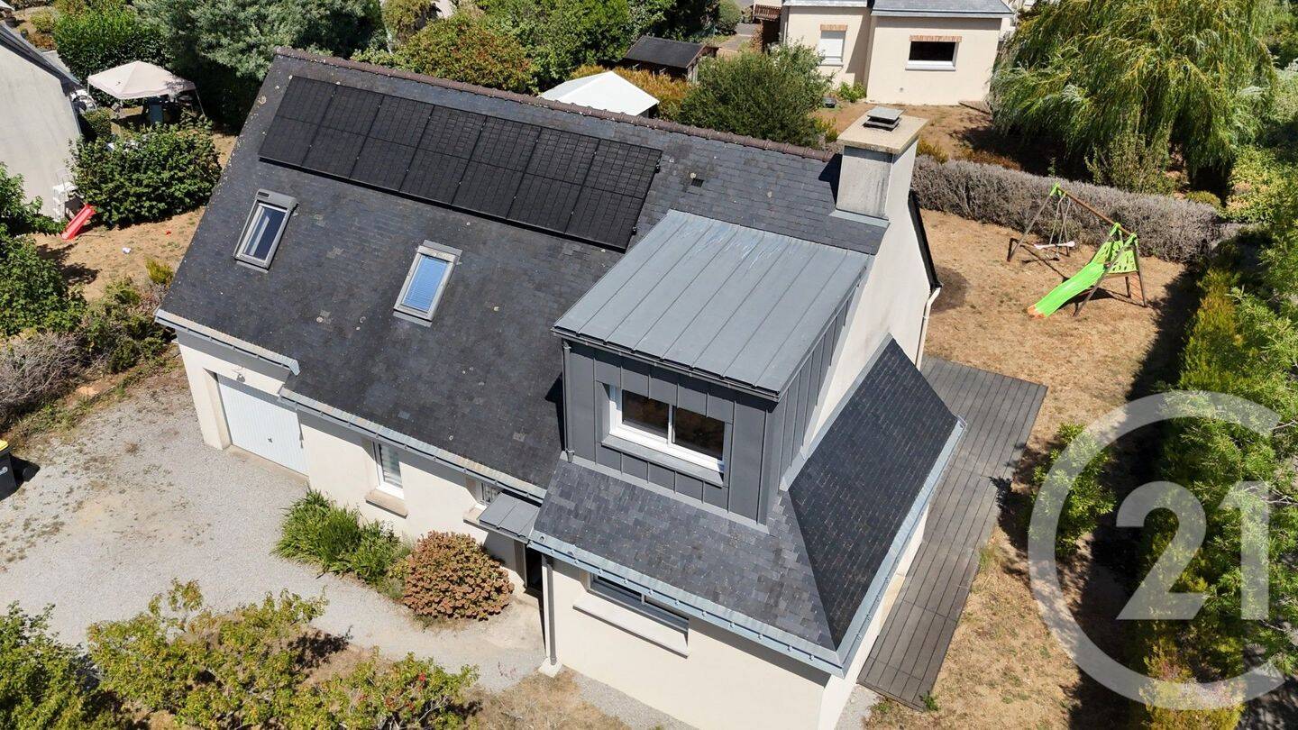 Maison 7 pièces 124 m² · à Theix-Noyalo · 124 m² · 390 000 €
