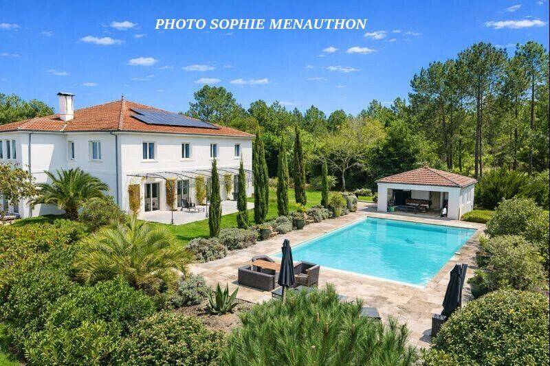 Maison 12 pièces 463 m² · à Mimizan · 463 m² · 2 315 000 €