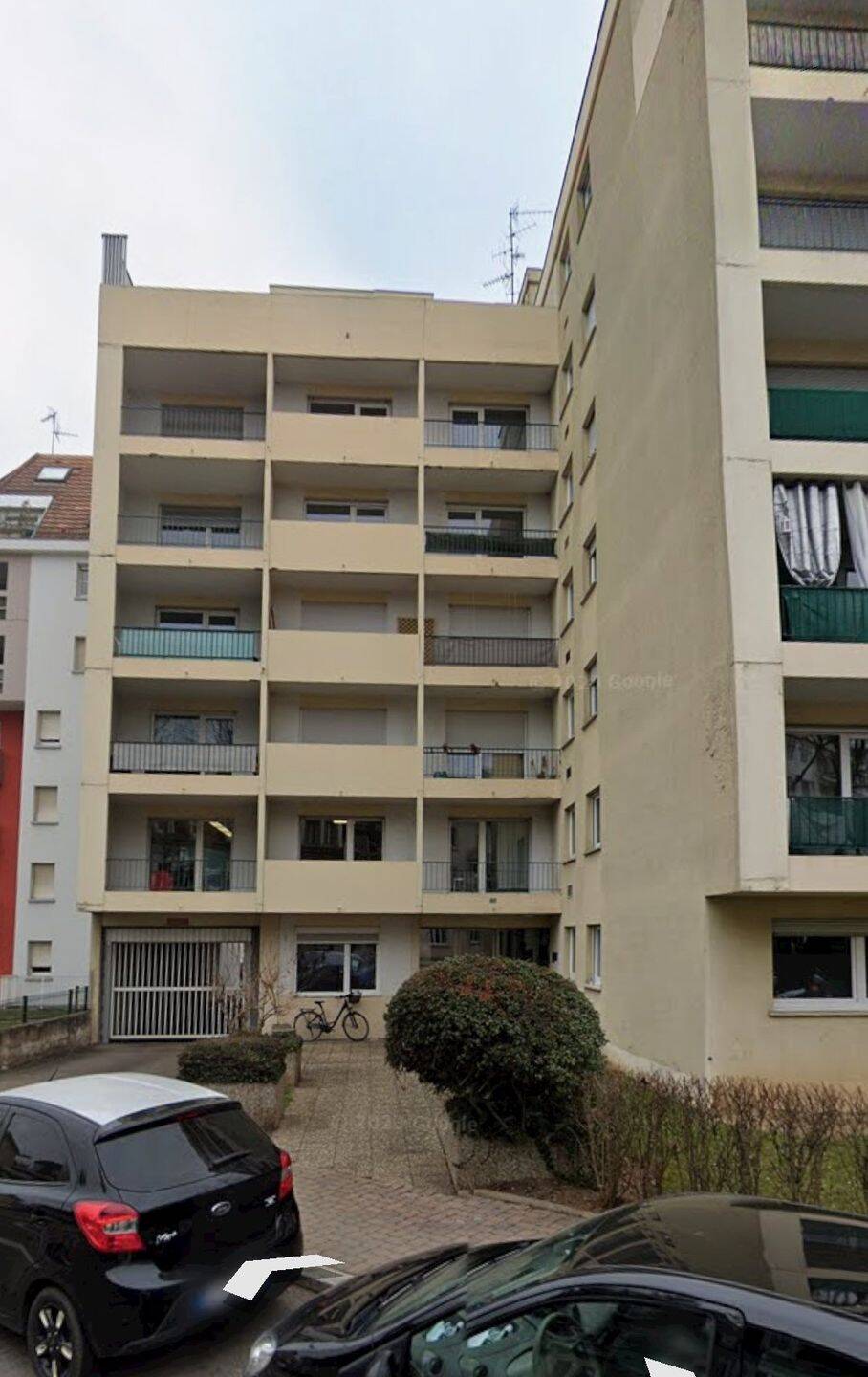 Appartement 7 pièces 177 m² · à Strasbourg · 177 m² · 350 000 €
