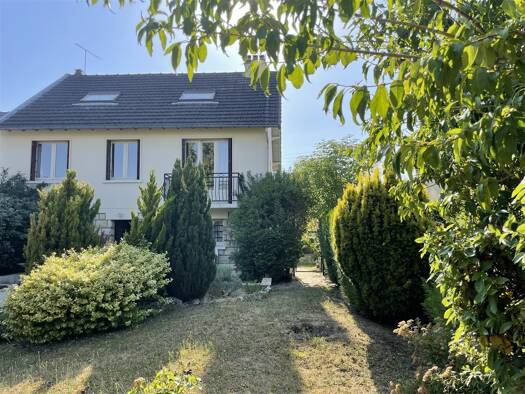 Maison à vendre 354 497 € 3 pièces 2 chambres 628 m² de terrain Pontault-Combault 77340