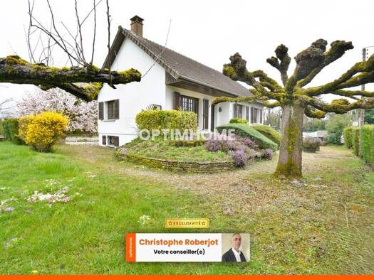 Maison à vendre 180 000 € 6 pièces 4 chambres 112 m² 1 156 m² de terrain Nord Saint-Rémy 71100