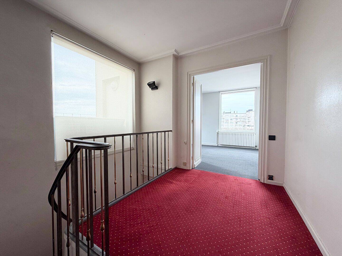 APPARTEMENT T6 EN DUPLEX AVEC TERRASSE, GARAGES ET CAVES, DERNI — 15