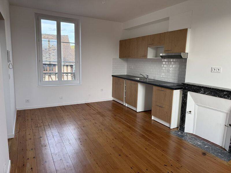 Appartement 2 pièces 30 m² · à Ézy-sur-Eure · 30,1 m² · 700 €
