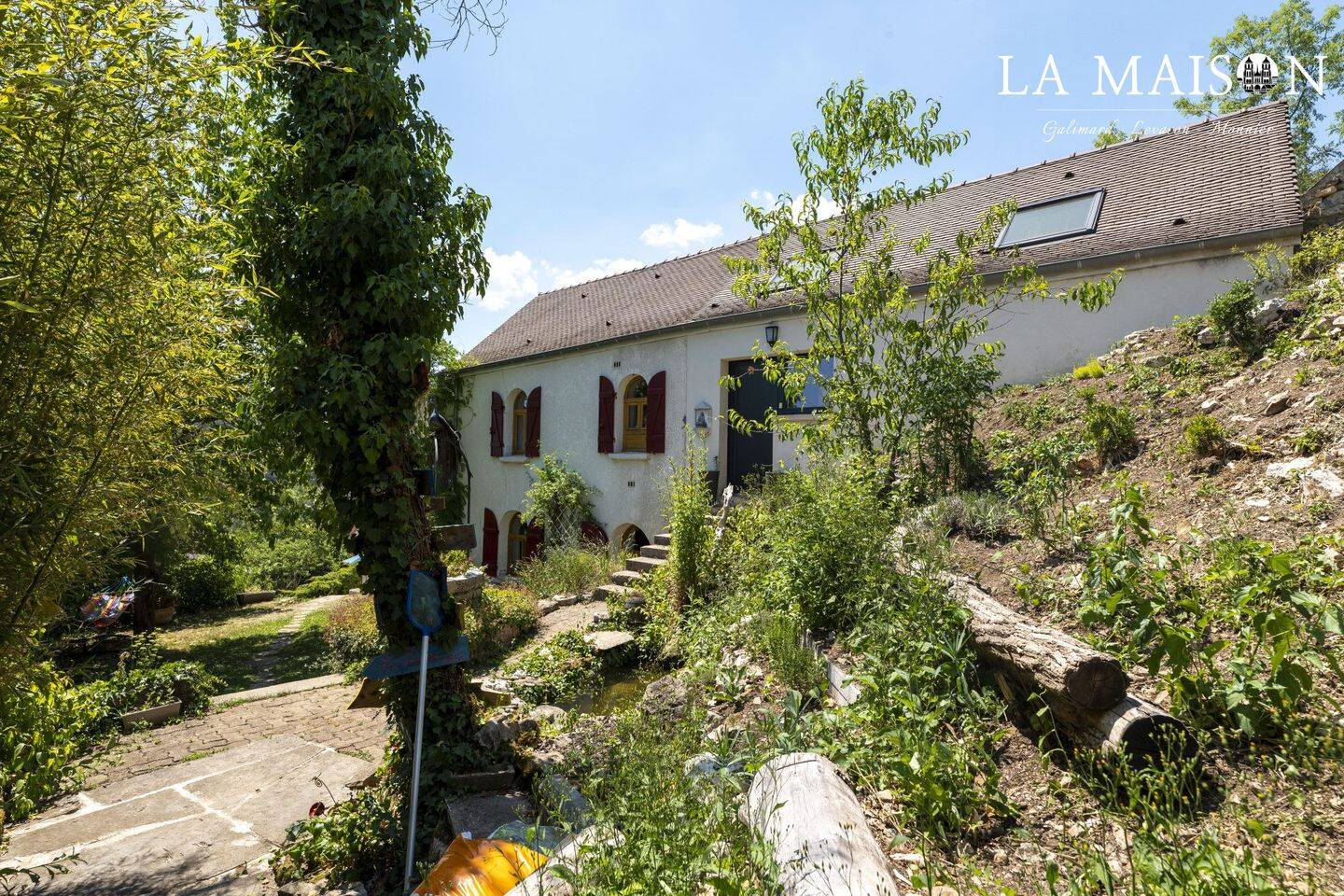 Maison 8 pièces 150 m² · à Plombières-lès-Dijon · 149,9 m² · 420 000 €