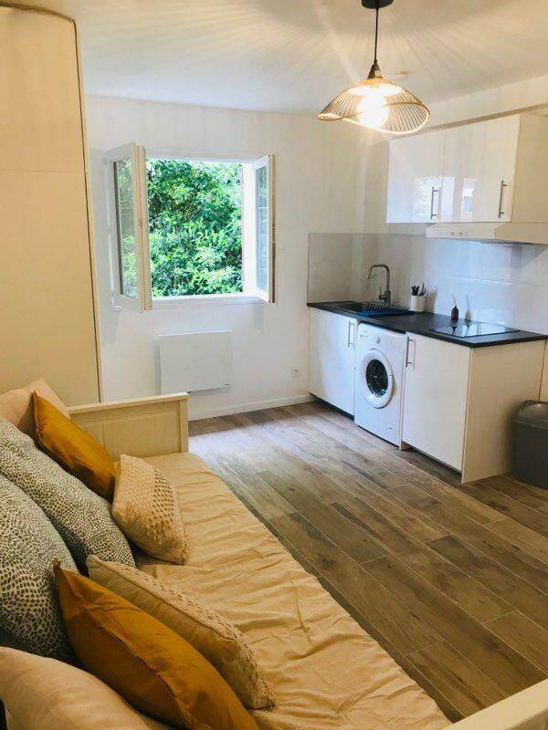Appartement 1 pièce 19 m² · à Saint-Denis · 19 m² · 730 €