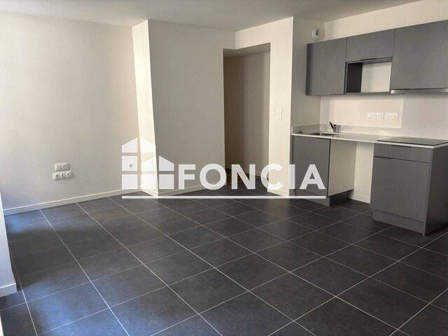 Appartement 3 pièces 54 m² · à Pau · 53,5 m² · 645 €