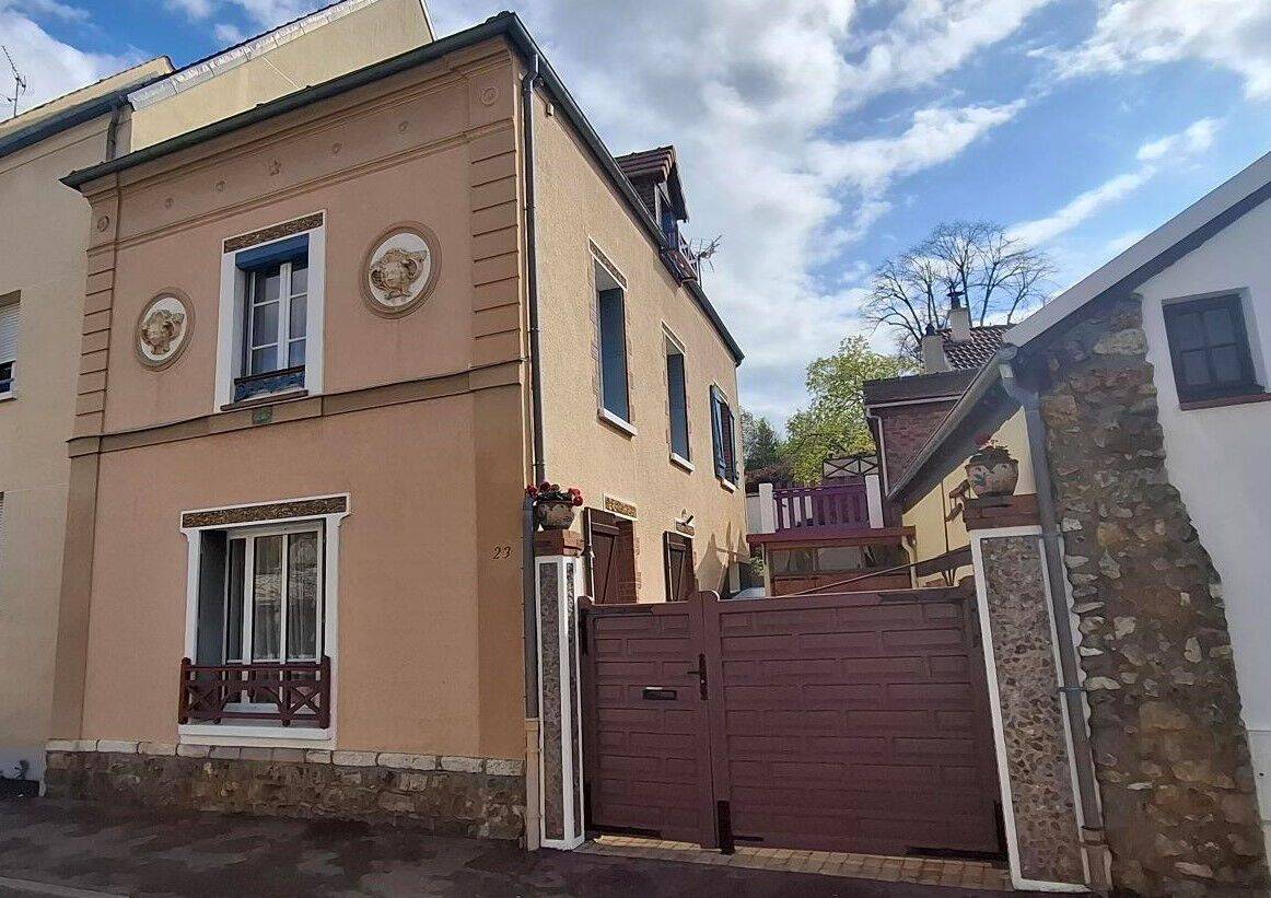 Maison 6 pièces 120 m² · à Aubergenville · 120 m² · 354 000 €