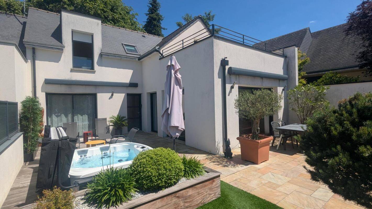 Maison 5 pièces 112 m² · à Saint-Jacques-de-la-Lande · 112 m² · 515 440 €