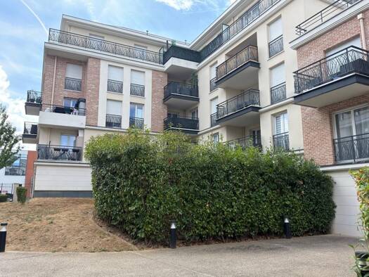 Appartement à vendre 170 000 € 1 pièce 32 m² Étage 1/4 Gare Saint-Gratien 95210