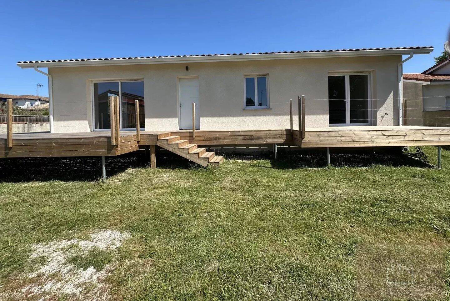 Maison 4 pièces 88 m² · à Gujan-Mestras · 88 m² · 395 000 €