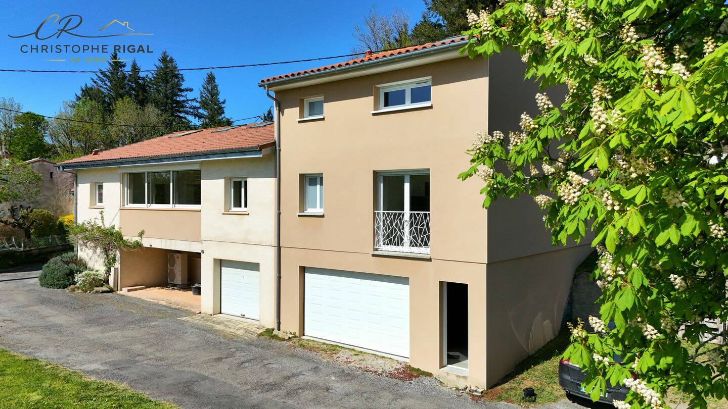 Maison 9 pièces 200 m² · à Mazamet · 200 m² · 305 000 €