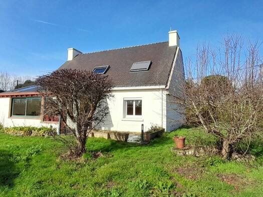 Maison à vendre 301 600 € 5 pièces 3 chambres 125 m² 780 m² de terrain Merlevenez 56700