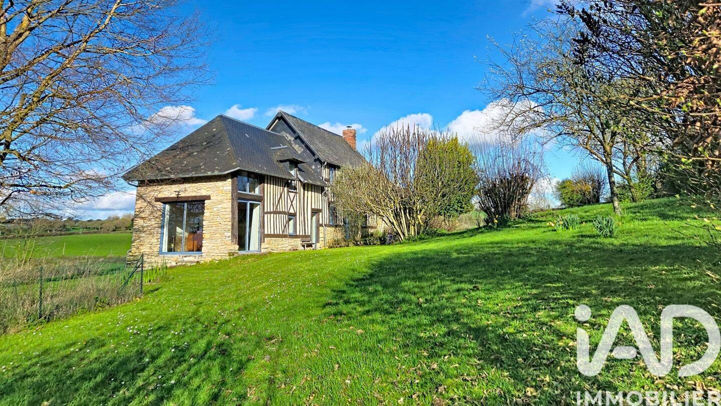 Maison 8 pièces 204 m² · à Cambremer · 204 m² · 475 000 €