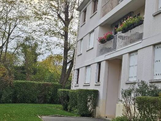 Appartement à vendre 229 000 € 4 pièces 2 chambres 71,7 m² Étage 1/2 Avenue de Versailles-Rue de Meaux Gagny 93220