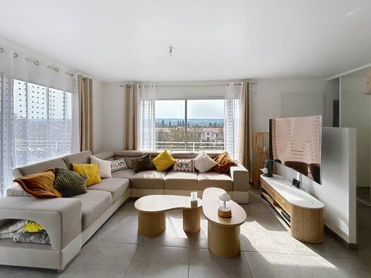 Maison à vendre 325 000 € 4 pièces 3 chambres 91 m² 729 m² de terrain Estrablin 38780