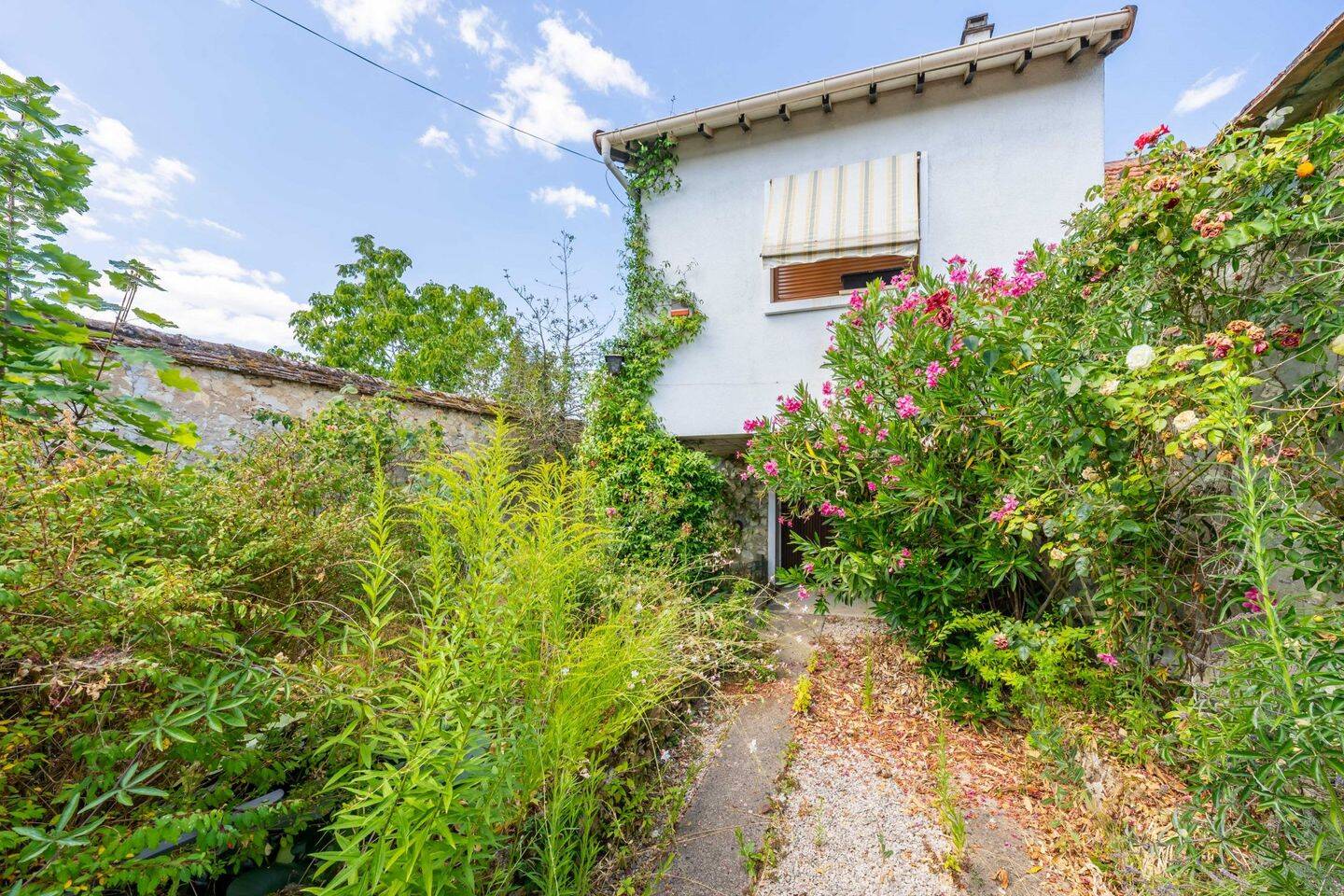 Maison 4 pièces 79 m² · à Thomery · 79 m² · 180 000 €