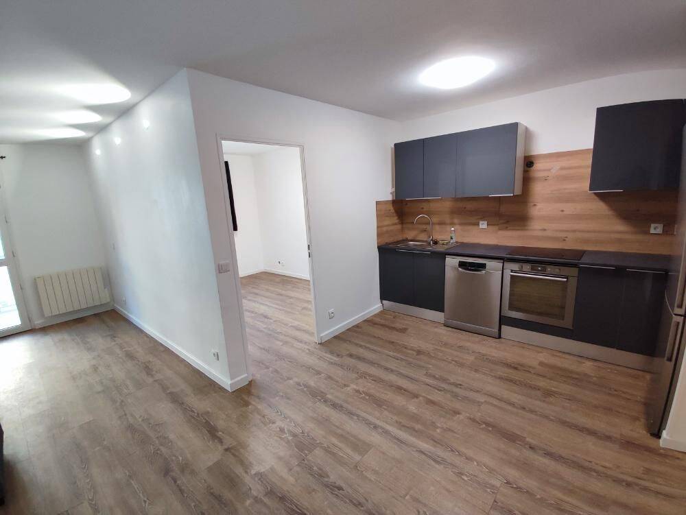 Appartement 2 pièces 43 m² · à Divonne-les-Bains · 43 m² · 1 590 €