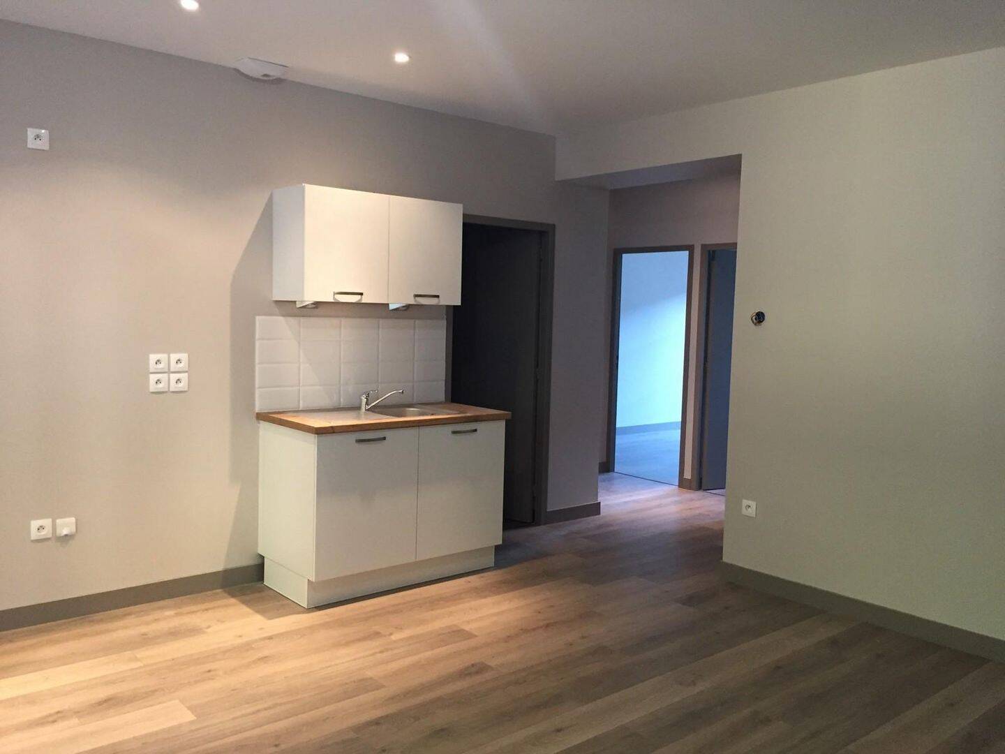 Appartement 4 pièces 80 m² · à Saint-Étienne · 79,8 m² · 760 €/mois