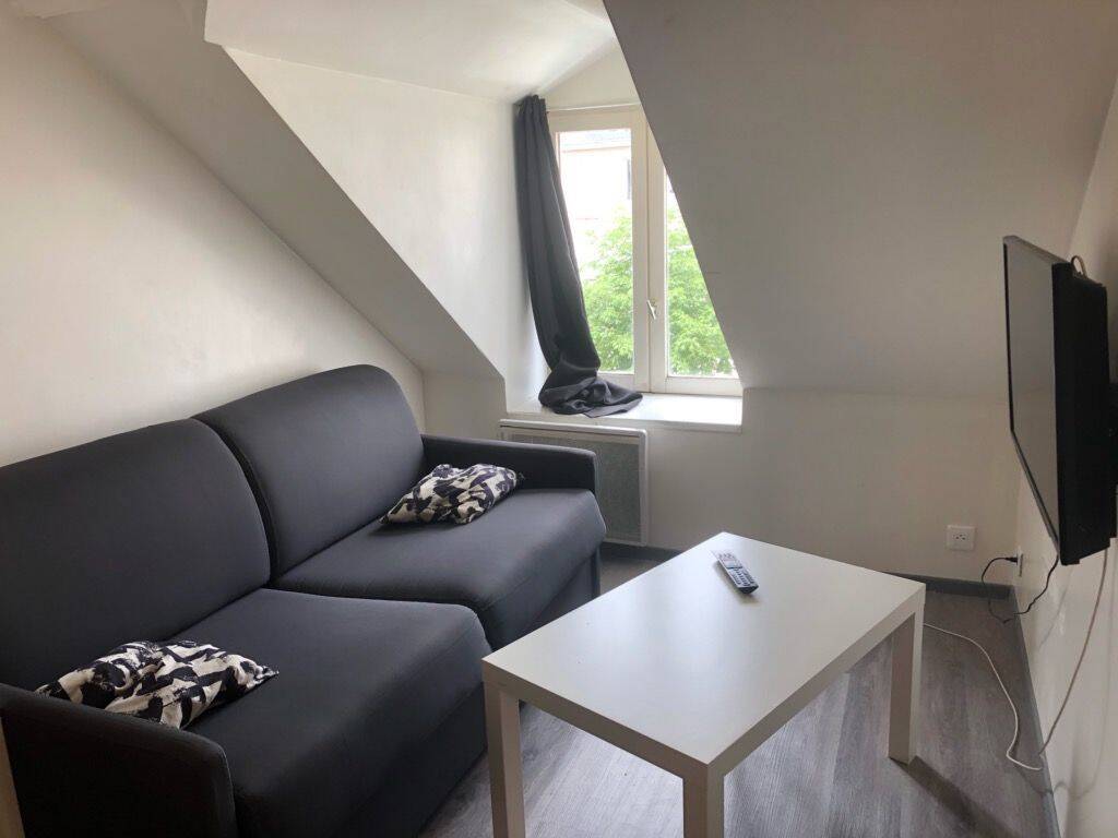 Appartement 1 pièce 13 m² · à Beaugency · 13 m² · 430 €