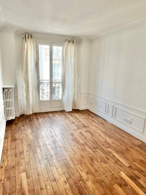 Appartement 3 pièces 51 m² · à Paris 15ème Arrondissement · 51,2 m² · 1 625 €