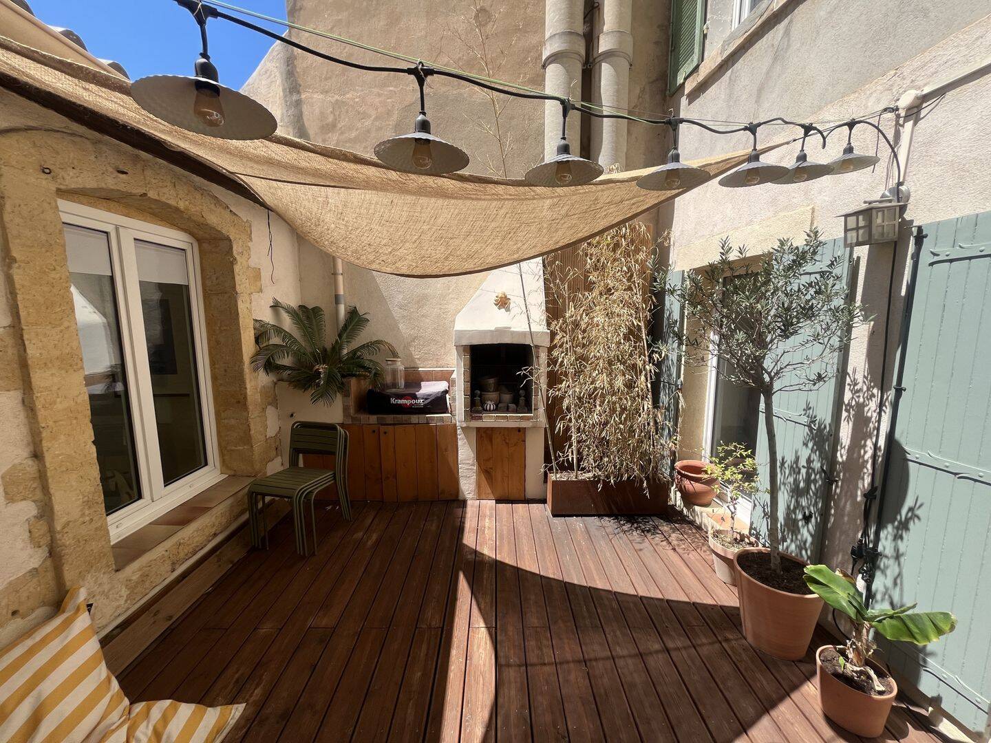 Appartement 3 pièces 84 m² · à Marseille 7ème Arrondissement · 84 m² · 500 000 €