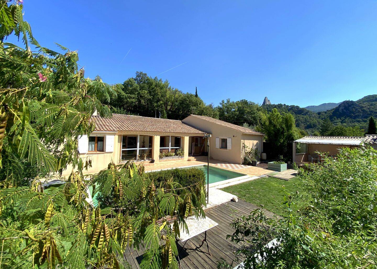 Maison 6 pièces 160 m² · à Buis-les-Baronnies · 160 m² · 557 000 €