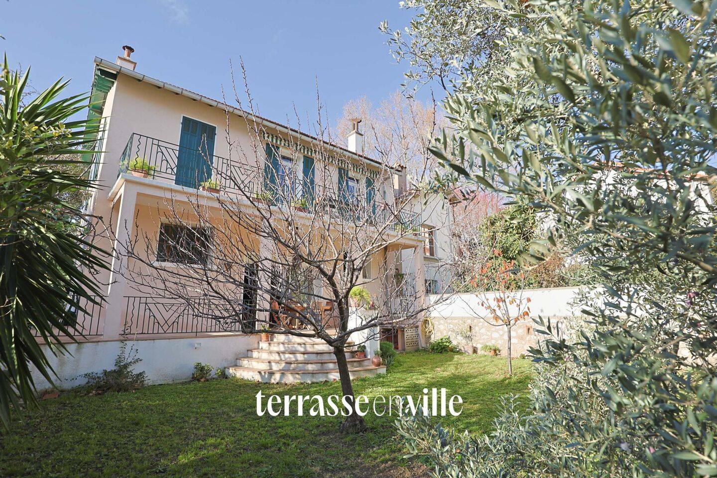 Maison 6 pièces 174 m² · à Marseille 13ème Arrondissement · 174 m² · 595 000 €