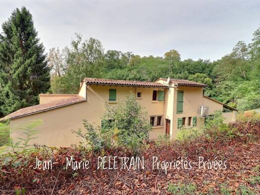 Maison à vendre 179 000 € 6 pièces 4 chambres 140 m² 4 912 m² de terrain Prigonrieux 24130