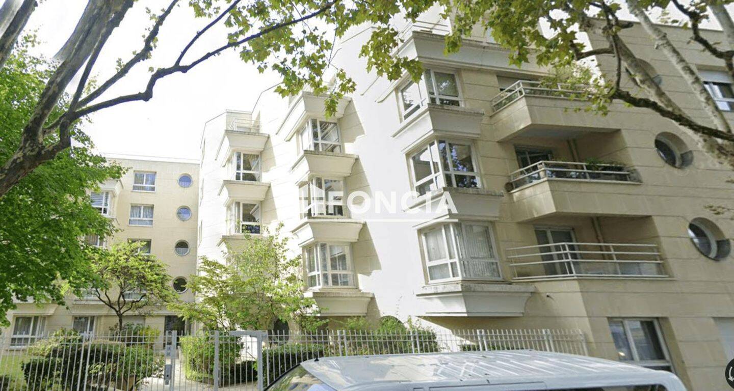 Appartement 1 pièce 29 m² · à Châtenay-Malabry · 28,9 m² · 865 €