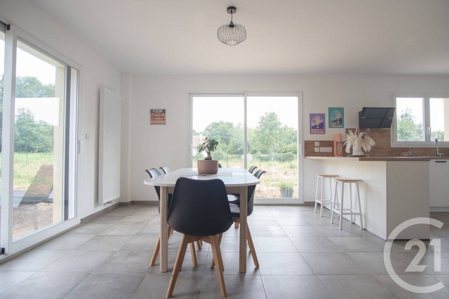 Maison 5 pièces 122 m² · à Bretagnolles · 122,2 m² · 305 000 €