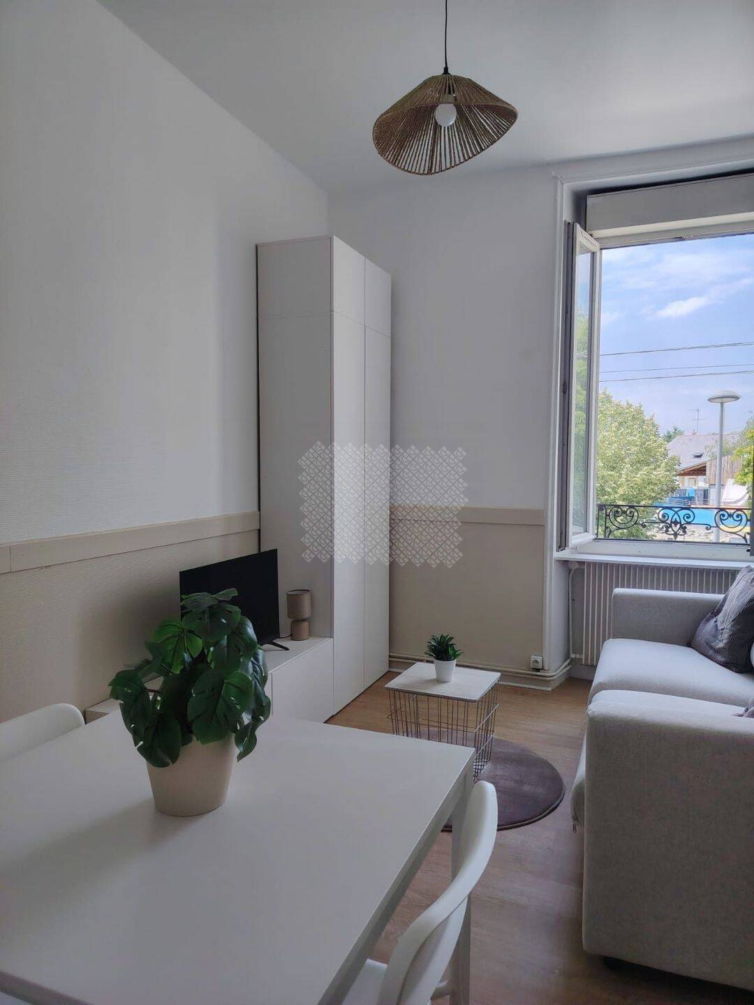 Appartement 1 pièce 18 m² · à Angers · 18,3 m² · 580 €