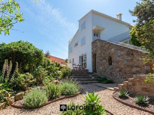 Maison à vendre 889 200 € 5 pièces 4 chambres 174 m² Le Levant Hyères 83400