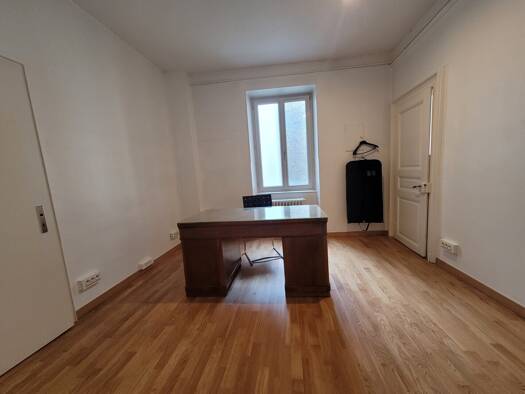 Espace bureau à vendre 755 000 € 157 m² de bureaux Kable Nord Strasbourg 67000