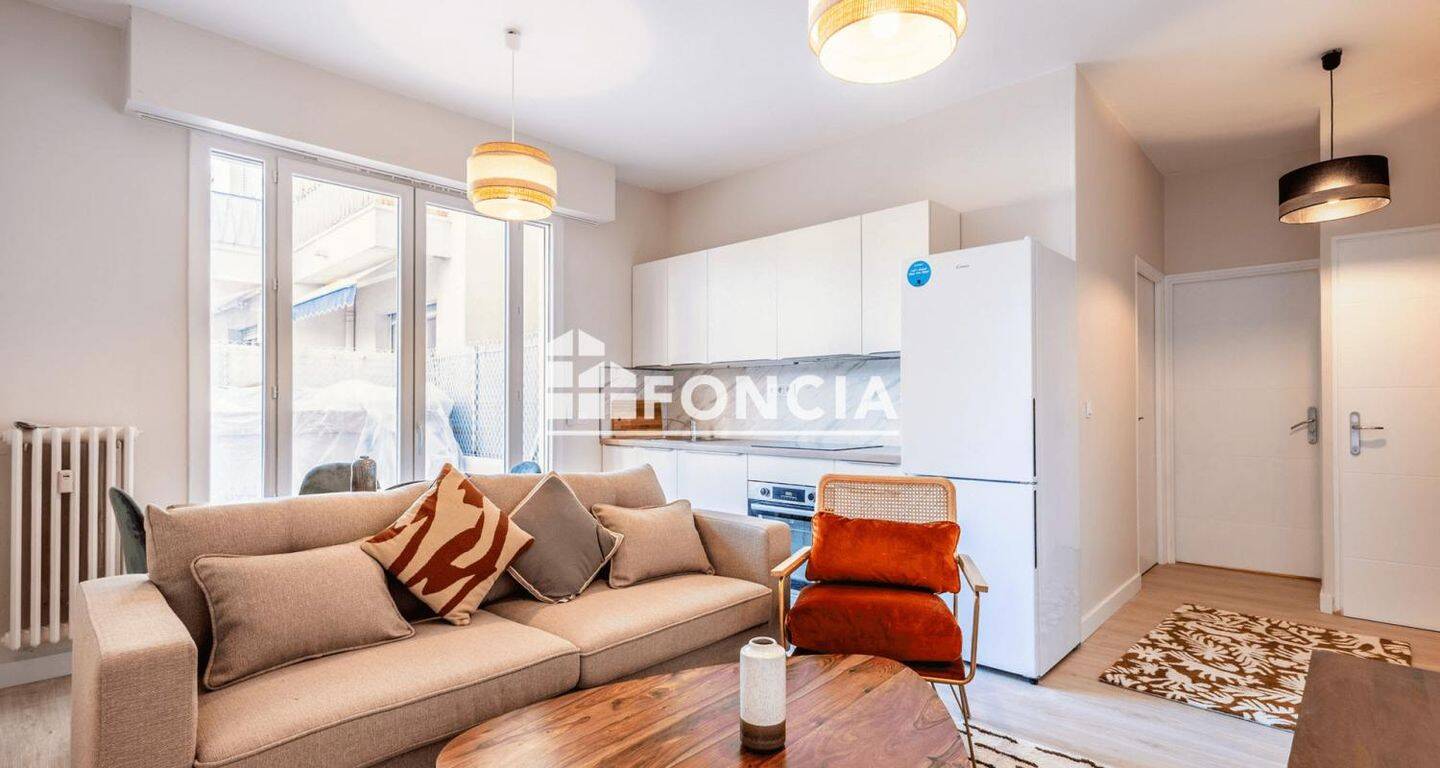 Appartement 3 pièces 54 m² · à Nice · 53,7 m² · 1 390 €