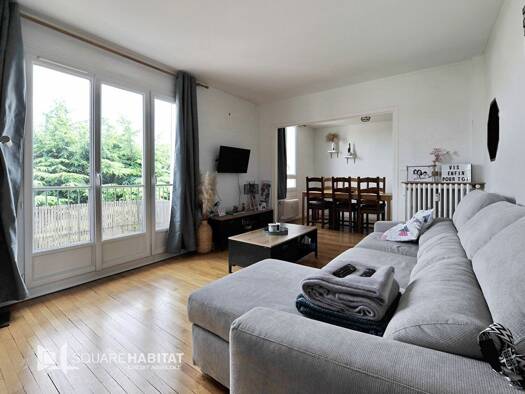 Appartement à vendre 99 000 € 5 pièces 3 chambres 83 m² Étage 3/3 Ecouves Alençon 61000
