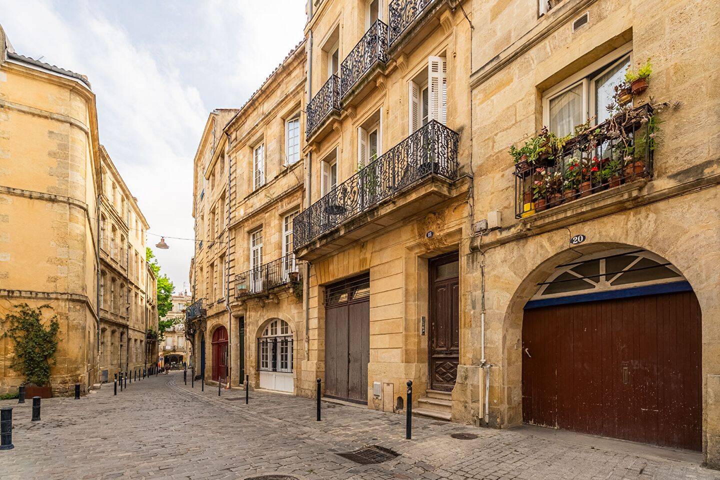 Appartement 2 pièces 55 m² · à Bordeaux · 54,7 m² · 239 000 €