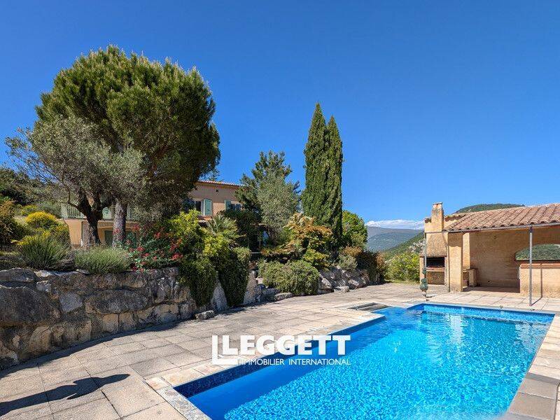 Maison 9 pièces 195 m² · à Condorcet · 195 m² · 465 000 €