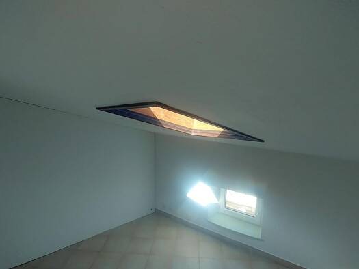 Appartement à louer 372 € 2 pièces 1 chambre 32 m² Étage 3/3 Hérépian 34600