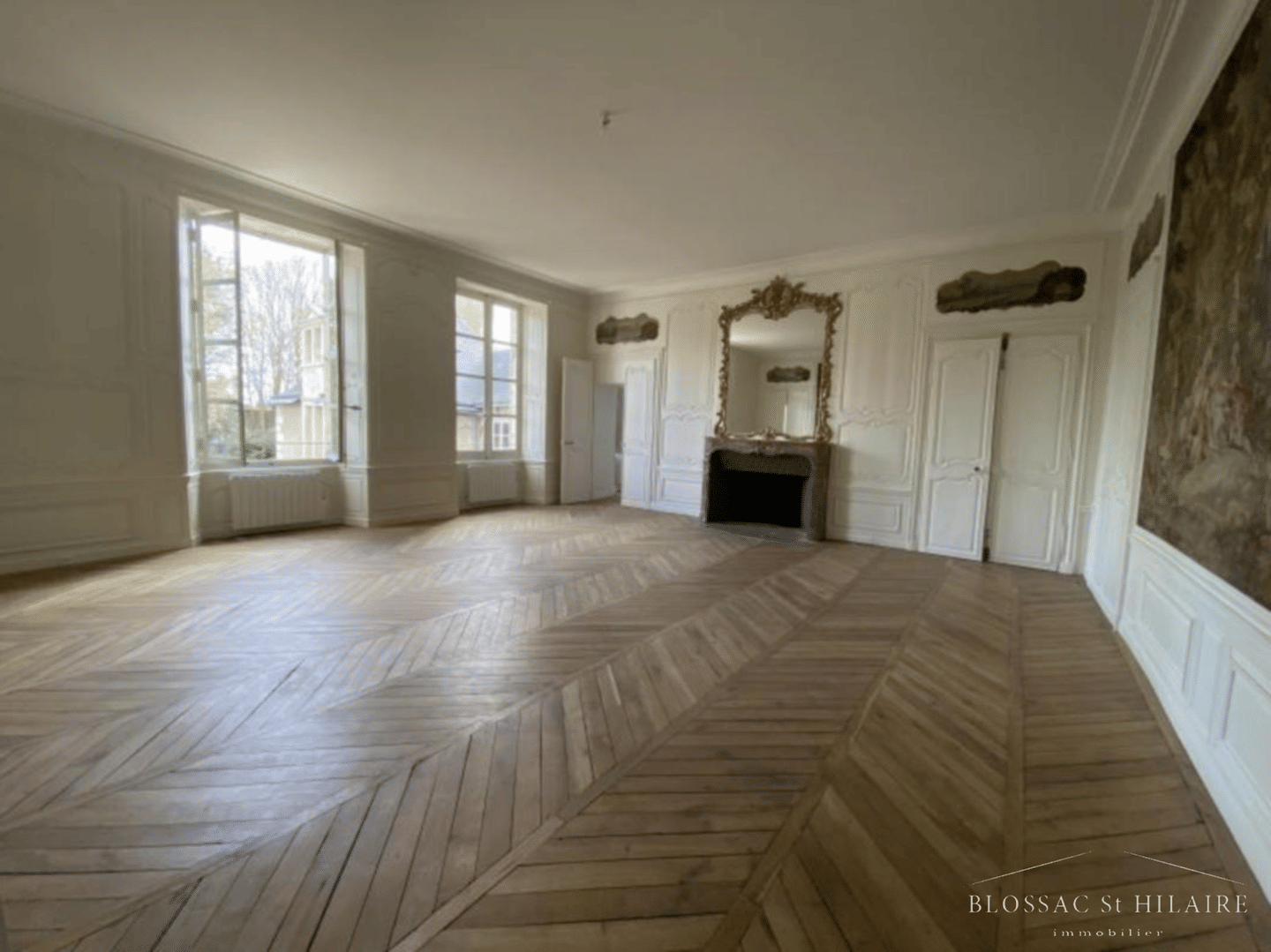 Appartement 4 pièces 122 m² · à Poitiers · 122,4 m² · 1 300 €