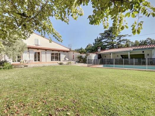 Maison à vendre 468 000 € 6 pièces 5 chambres 182 m² 2 800 m² de terrain Cessales 31290