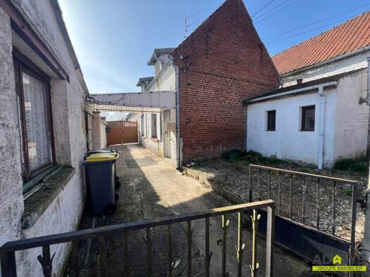 Maison à vendre 66 000 € 3 pièces 2 chambres 65 m² 500 m² de terrain Tortequesne 62490