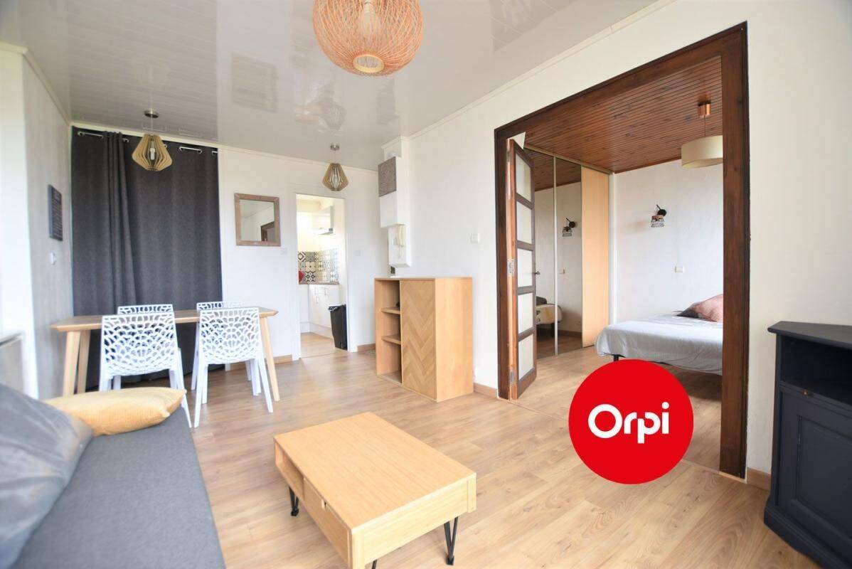 Appartement 1 pièce 37 m² · à Lyon 8ème Arrondissement · 36,6 m² · 819 €/mois