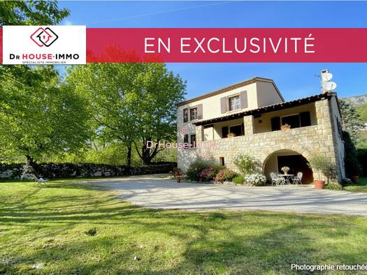 Maison à vendre 320 000 € 5 pièces 4 chambres 132 m² 3 860 m² de terrain Mayres 07330